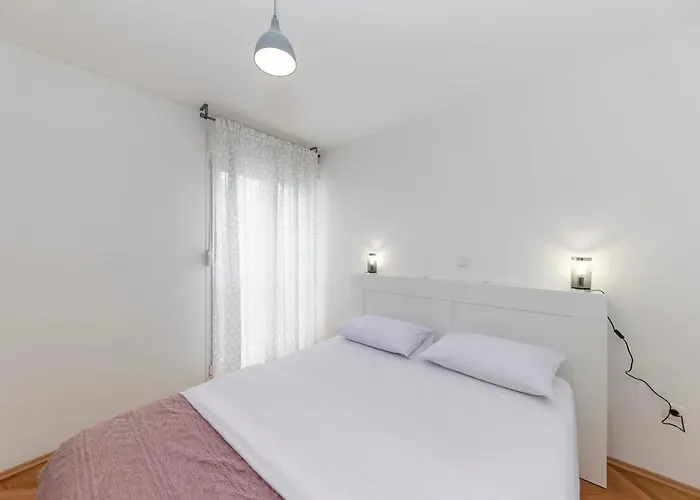 Apartment Alan Zadar