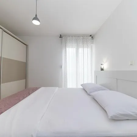 Alan Apartment *
